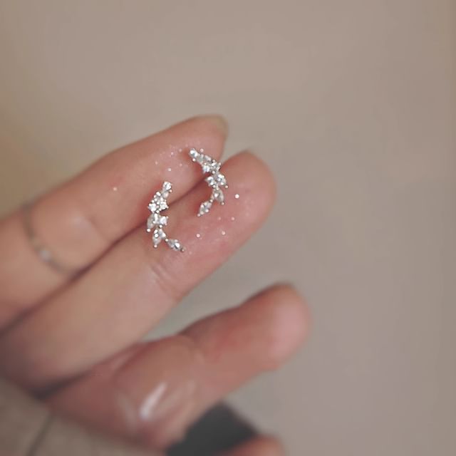 Rhinestone Stud Silver Sterling Ear