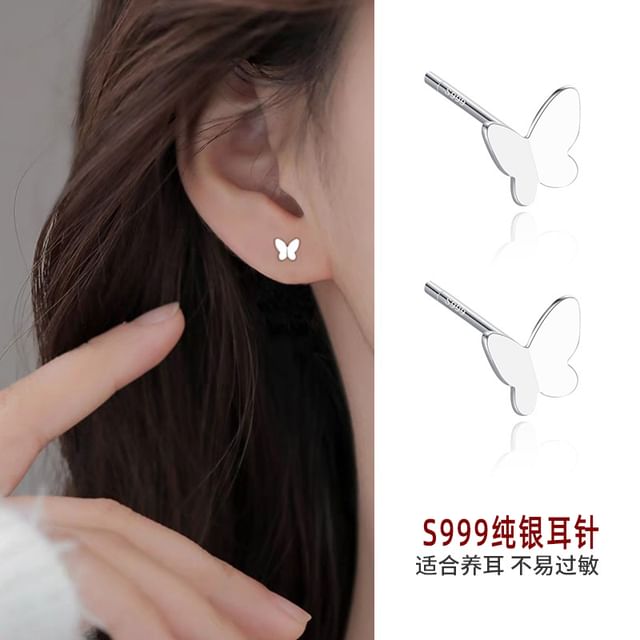 Ear Metallic Stud