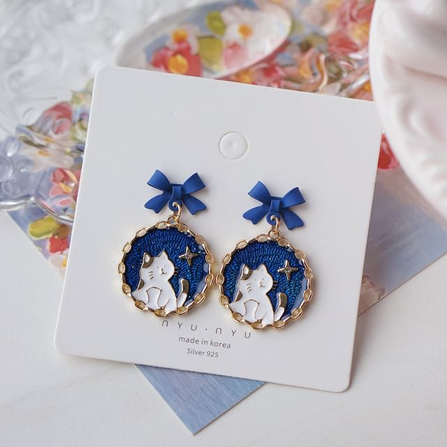 Earring / Bow Drop On Cat Clip Enamel