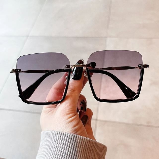 Square Frame Sunglasses Half