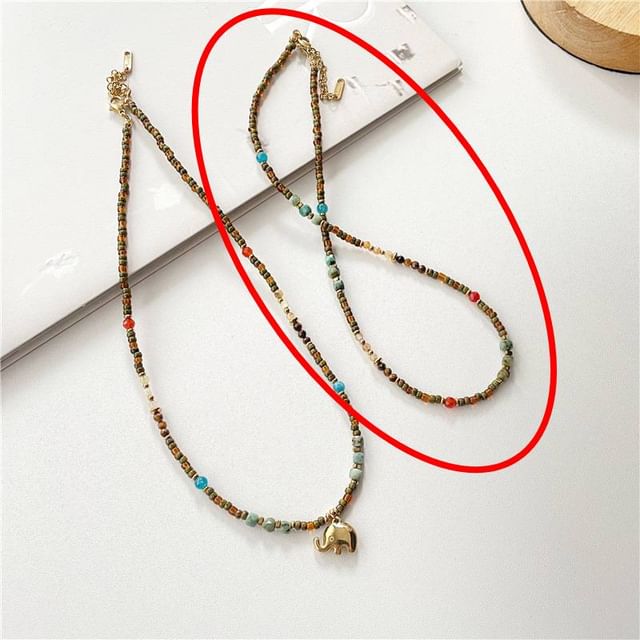 Elephant / Necklace Beaded