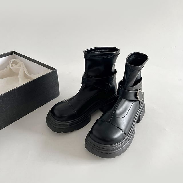 Buckled Short Panel Boots Platform