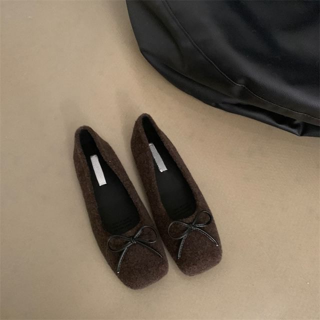 Bow Accent Flats Toe Square