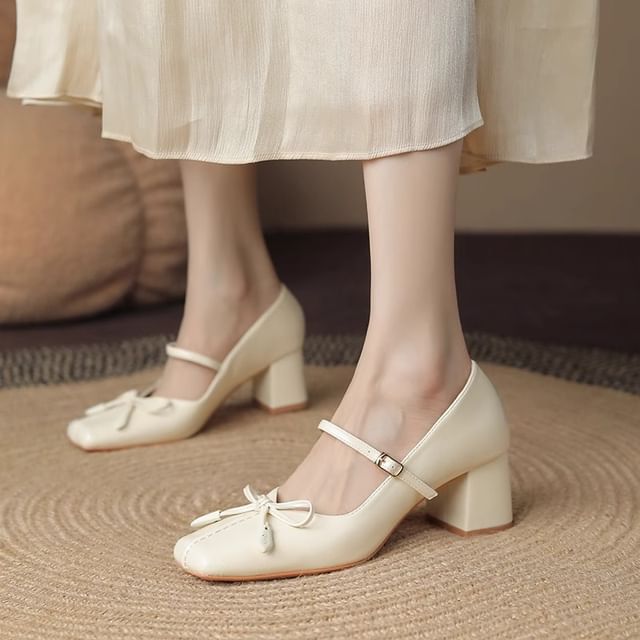 Jane Mary Square Bow Toe Heel Block Pumps