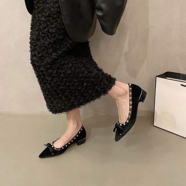 Pumps Velvet Bow Pointed Studded Toe