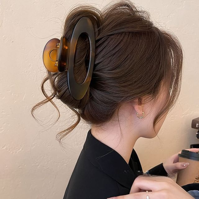 Matte Clip Claw Hair Acrylic