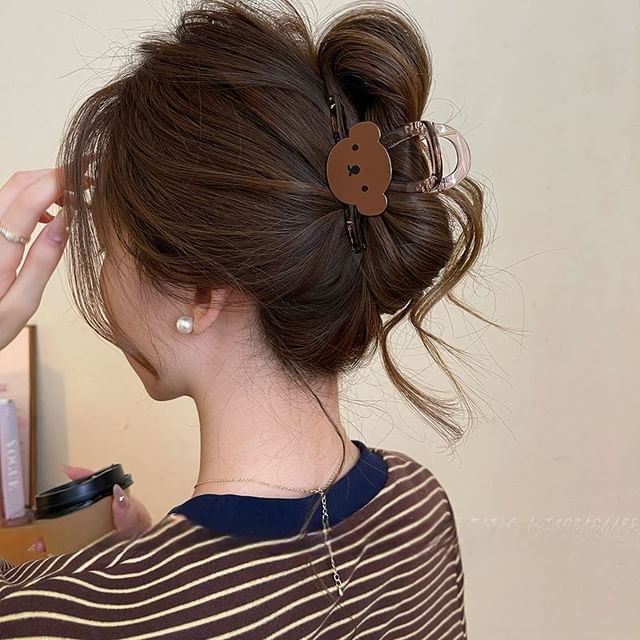 Clip Acrylic Bear (Various Hair Designs) Claw