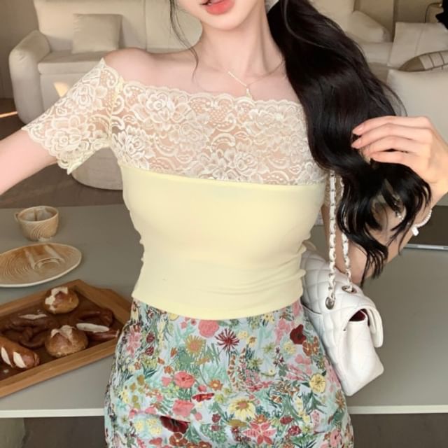 Tee Short-Sleeve Mini Off-Shoulder Pencil Trim Rise Plain Lace / Floral Skirt High