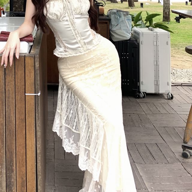 Camisole High Trim Drawstring Satin Fishtail Lace Top / Maxi Skirt Rise