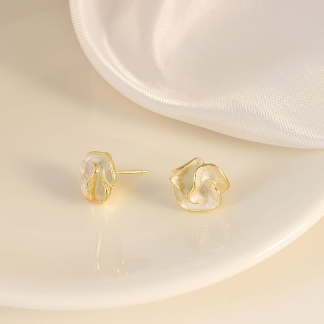 Flower Clip-On Stud / Earring