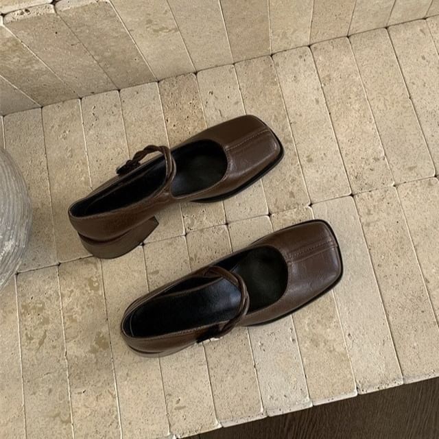 Mary Heel Jane Pumps Block Toe Square