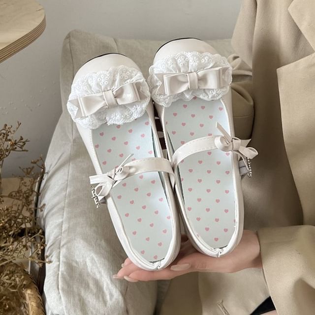 Jane Ruffle Mary Bow Pumps