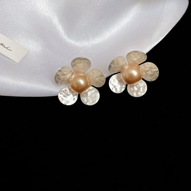 Pearl Earring Flower Stud Faux