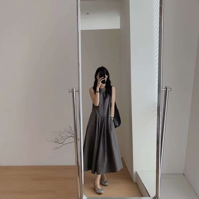 Plain Midi Dress Neck Crew Sleeveless Pleated A-Line