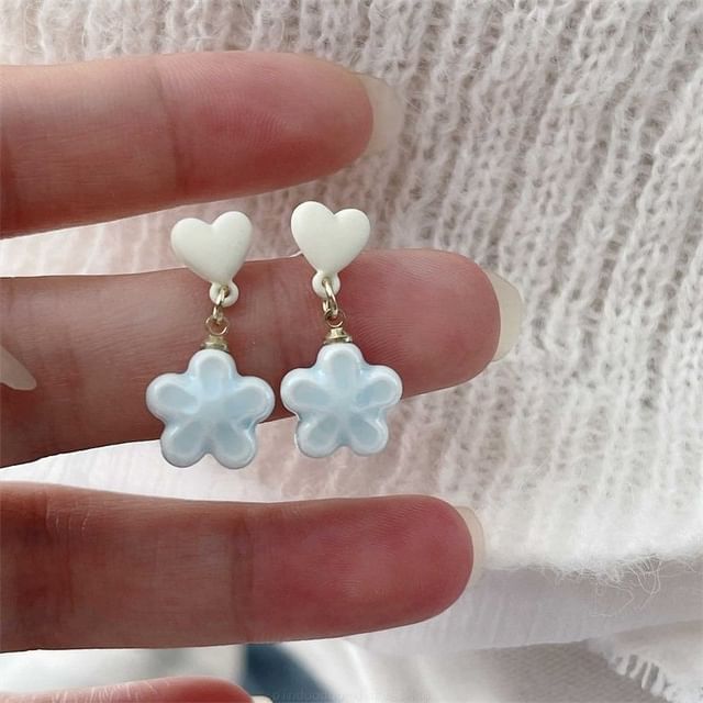 Earring / Heart Clip Drop Flower On