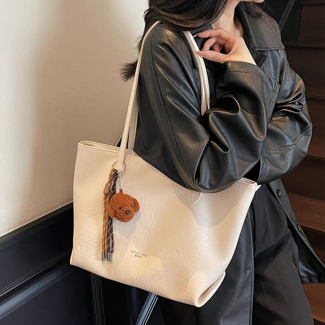 With Faux Plain Bag Tote Leather Charm