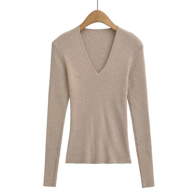 Knit V-Neck Long-Sleeved Top