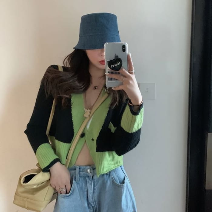 Cropped Colorblock One-Button Cardigan - Green / One Size