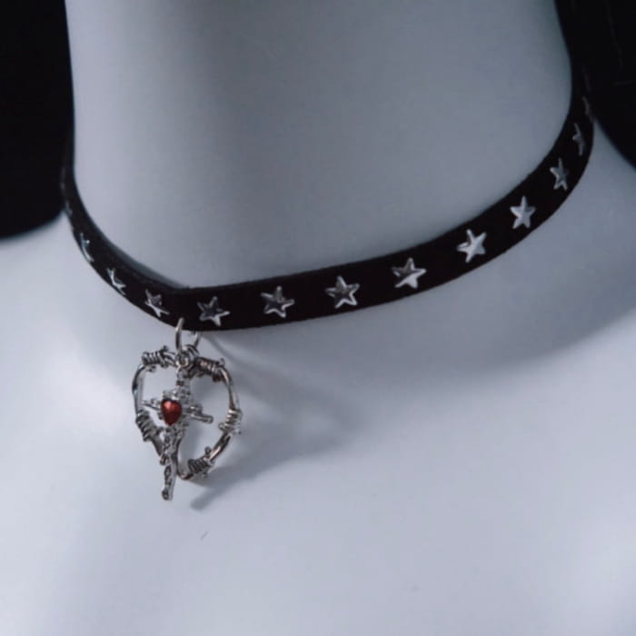 Cross Heart Pendant Black Stars Choker - Free Size