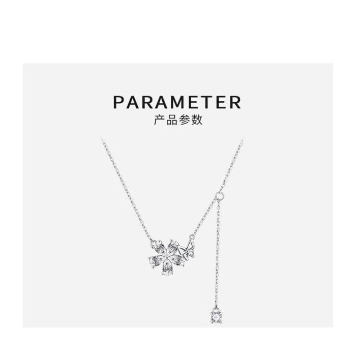 Floral Pendant Alloy Choker