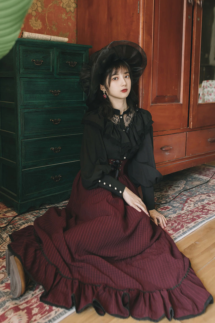 Black/Red High-Waisted Lace Skirt Set with Vintage Print