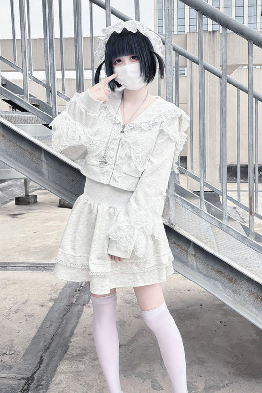 Grey Heartbeat Rhythm Lace-Trimmed Hooded Skirt and Top Set