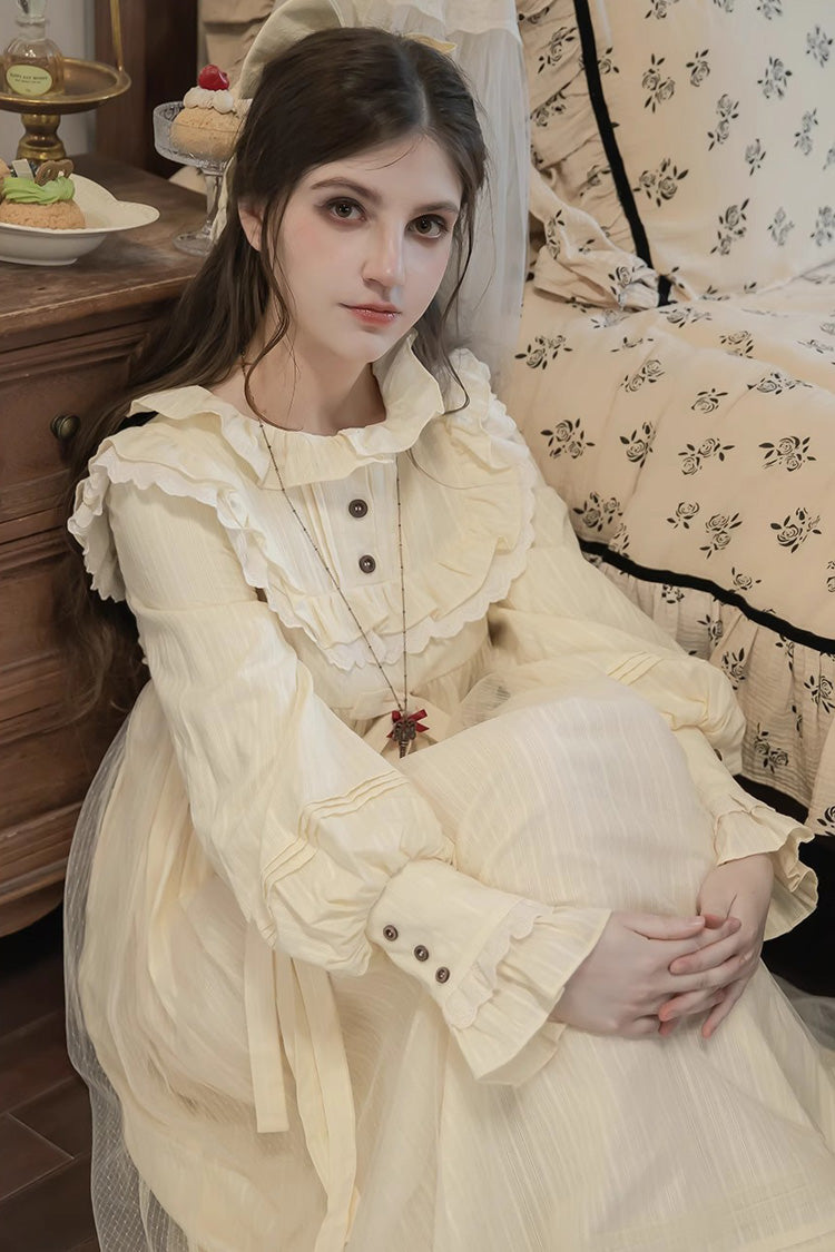 Ivory Sweet Nightgown with Ruffled Bow and Long Sleeves