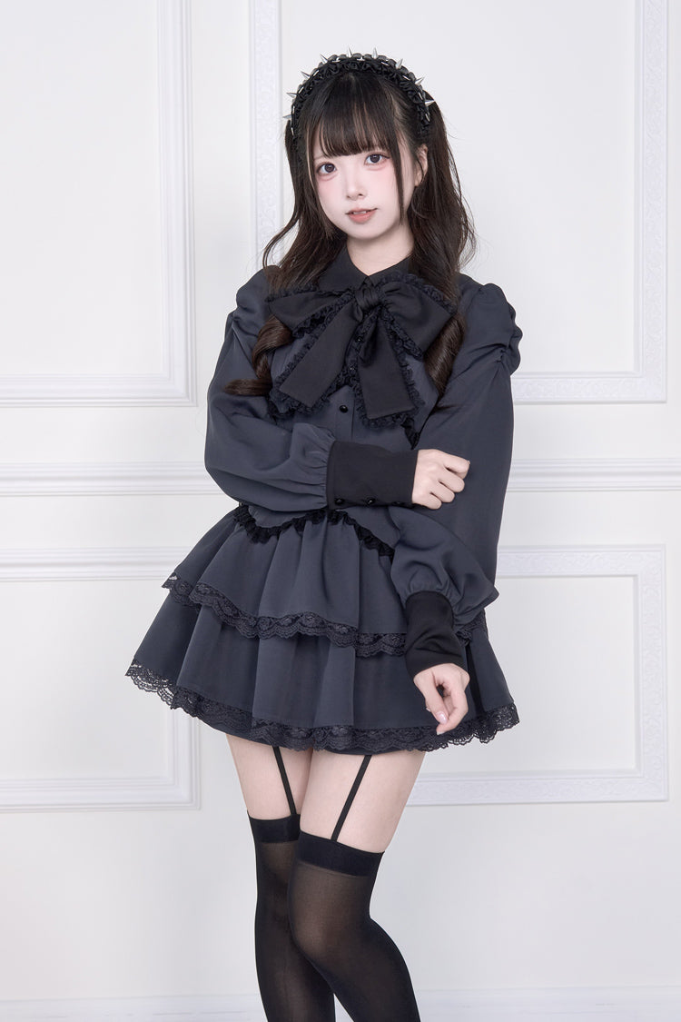 Layered Bow Tie Jirai Kei Outfit with Shorts