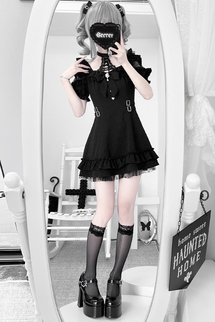 Black/White Halterneck Short Sleeve Ruffle Bowknot Lace Jirai Kei Japanese Gown 2 Colors