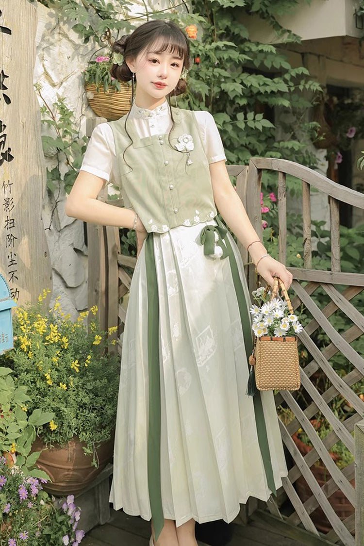 Emerald Embroidered Pearl-Button Sweet Hanfu Ensemble with Peter Pan Collar