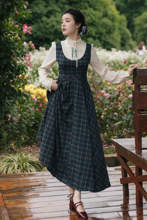 Vintage Plaid High-Waisted Lolita Dress with Embroidery