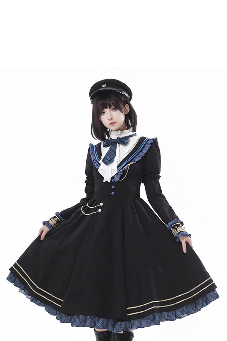 Stand-Collar Long-Sleeve Elegant Gothic Dress in Black