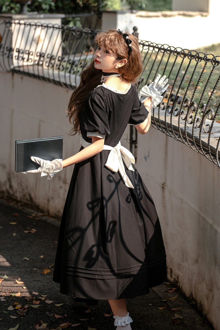 Black Random Thoughts Square Collar Classic Vintage Gown