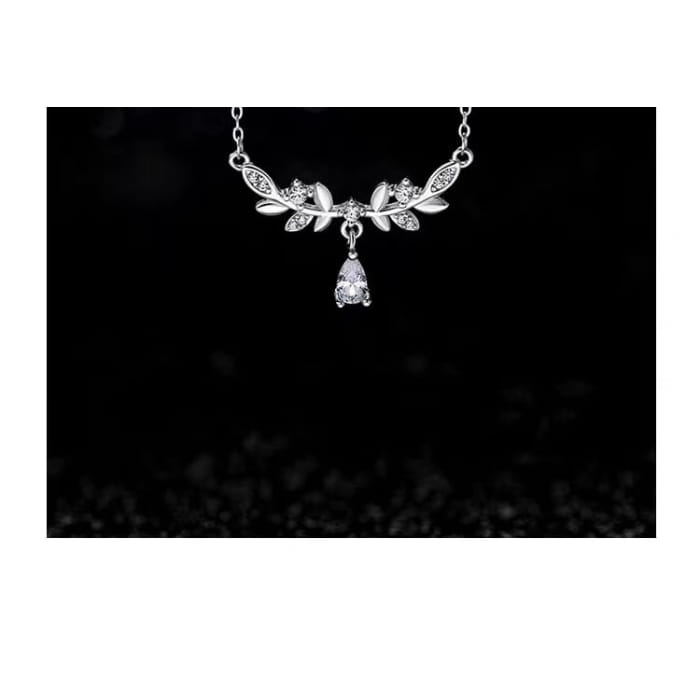 925 Sterling Silver Rhinestone Wheat Necklace