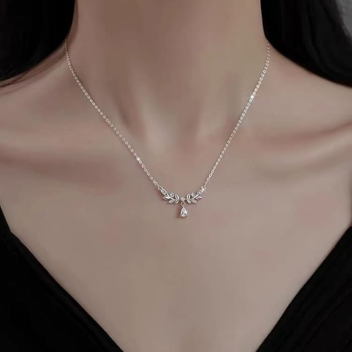 925 Sterling Silver Rhinestone Wheat Necklace