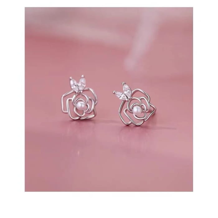 925 Sterling Silver Rose Stud Earring