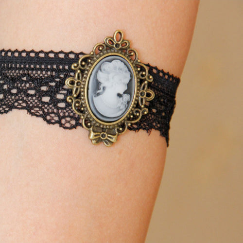 Gothic Lolita Victorian Beauty Elastic Headband Black Lace Armband Bracelet