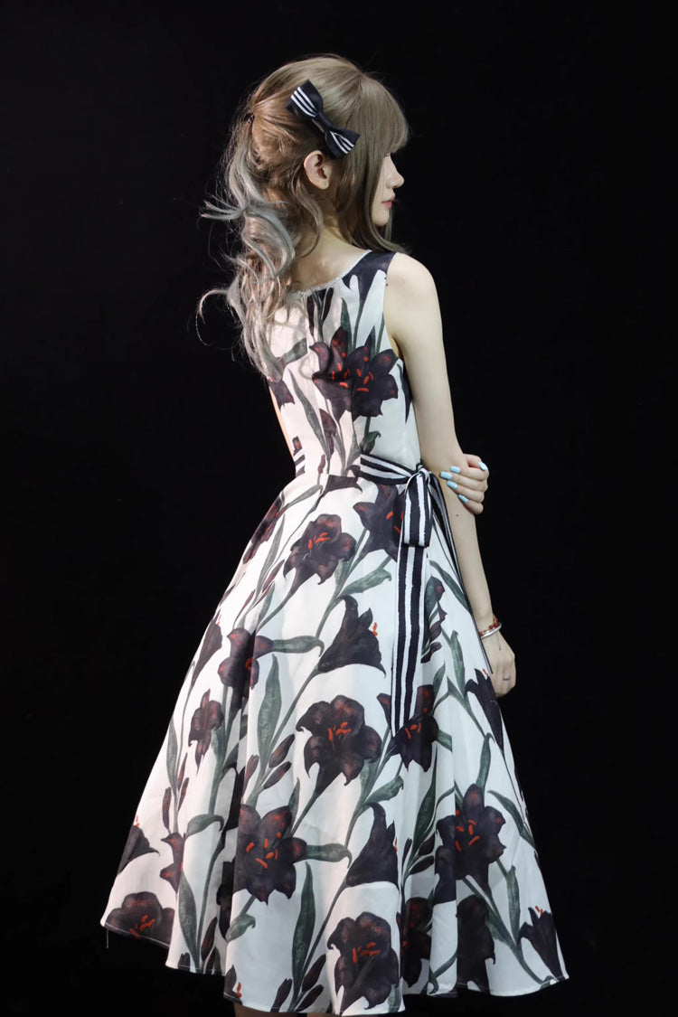 Ivory Square Neck Sleeveless Black Lily Print Bow Gothic Lolita JSK