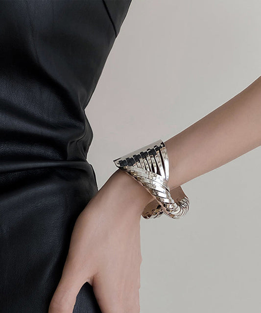 Boho Cuff Silk Open Cross Metal