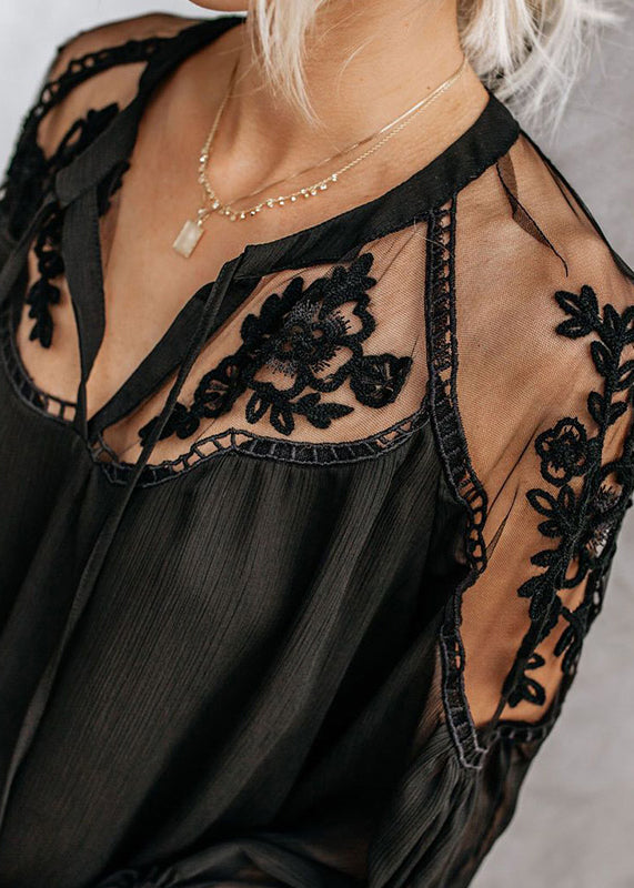 White V Fall Neck Shirt Patchwork Fine Lace