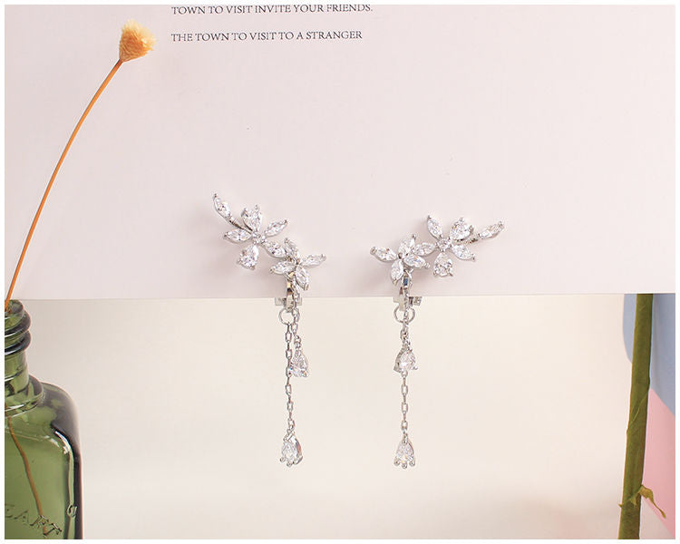 Stud Rhinestone Clip-On / Earrings Floral