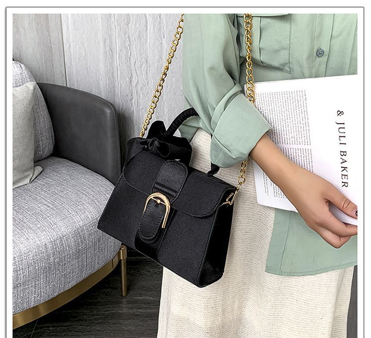 Chain Crossbody Bag Flap