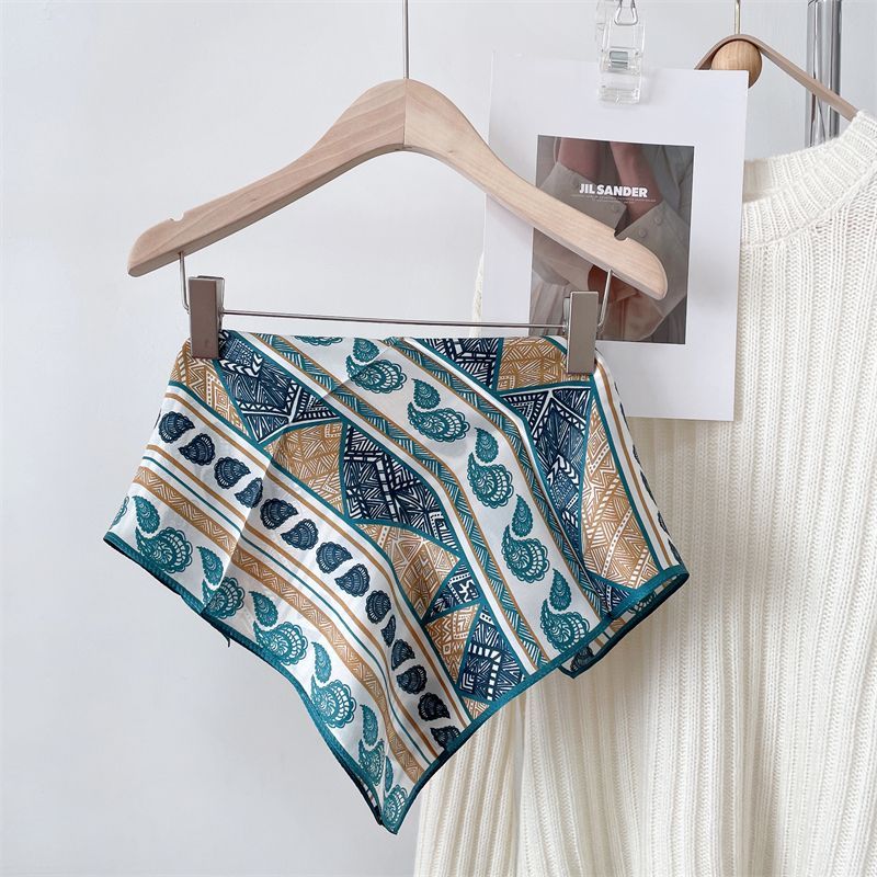 designs) Scarf (various Silk Print