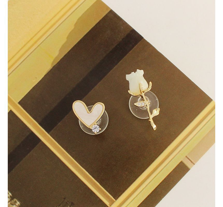 Alloy Asymmetrical Earring Shell Flower Heart
