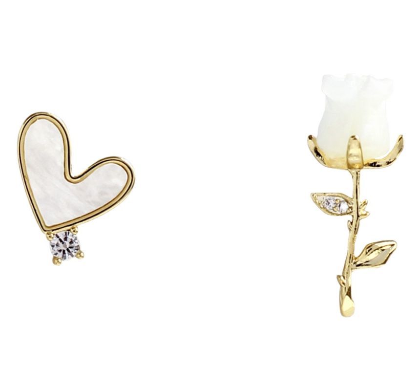 Alloy Asymmetrical Earring Shell Flower Heart