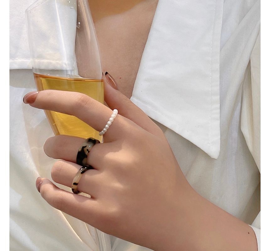 Resin Pearl 3: Ring Faux Set + Of