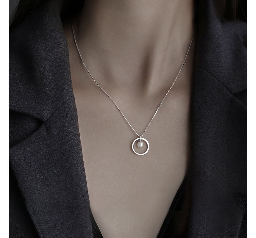 Faux Sterling Silver Necklace Pearl