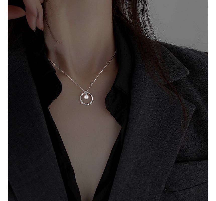 Faux Sterling Silver Necklace Pearl