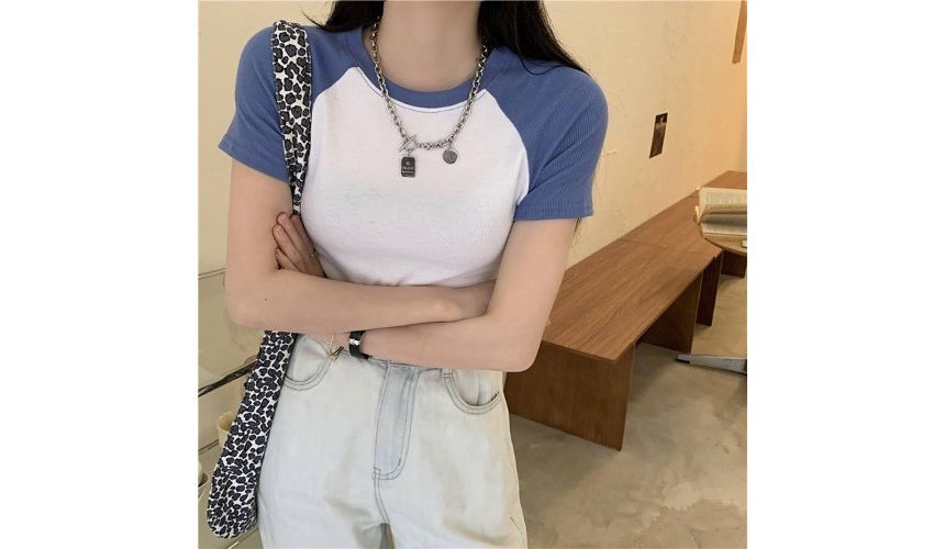 Short-Sleeve Raglan T-Shirt