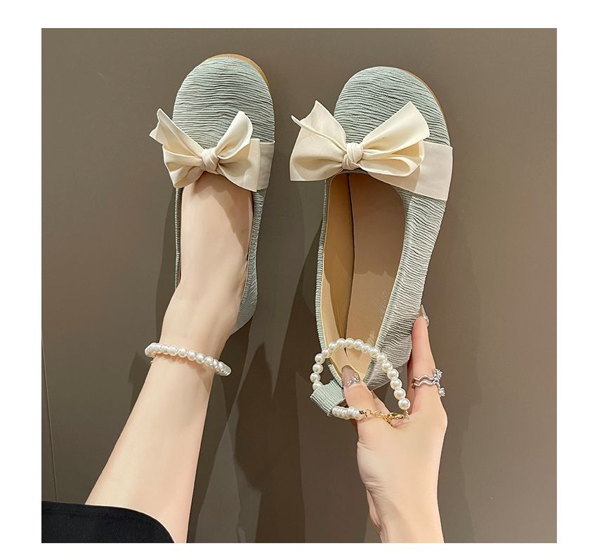 Pearl Bow Faux Flats